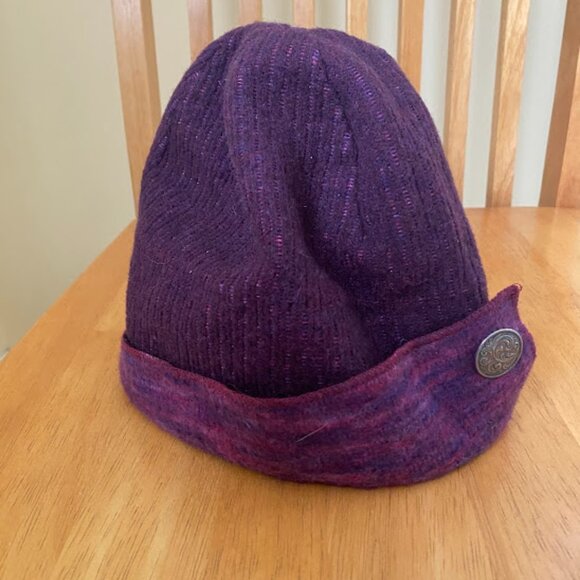 Women's Purple Turtle Fur Winter Hat (one size) - Picture 4 of 4